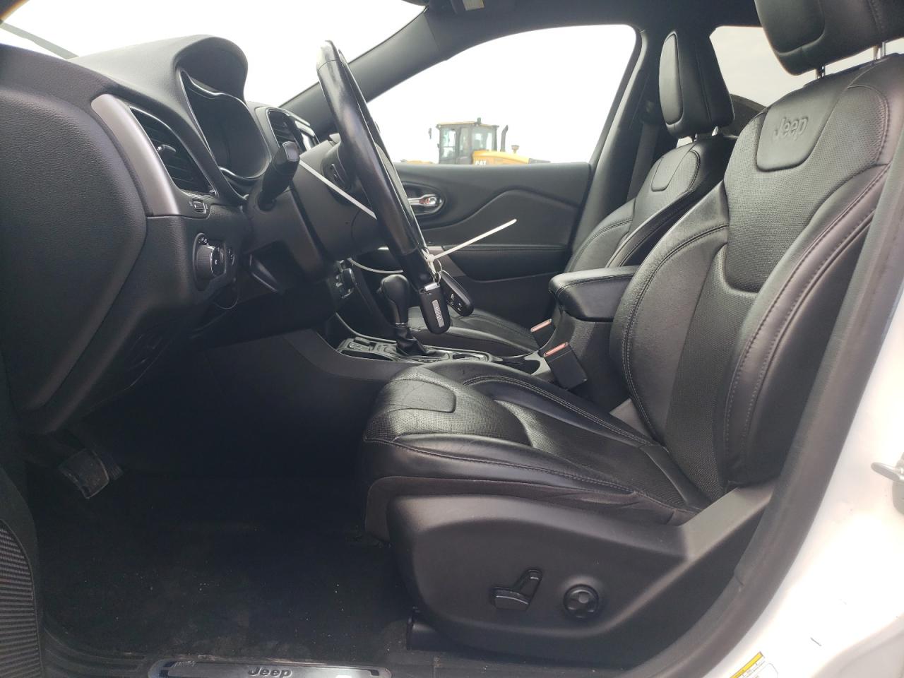 Jeep Cherokee 2020 -auction- 6