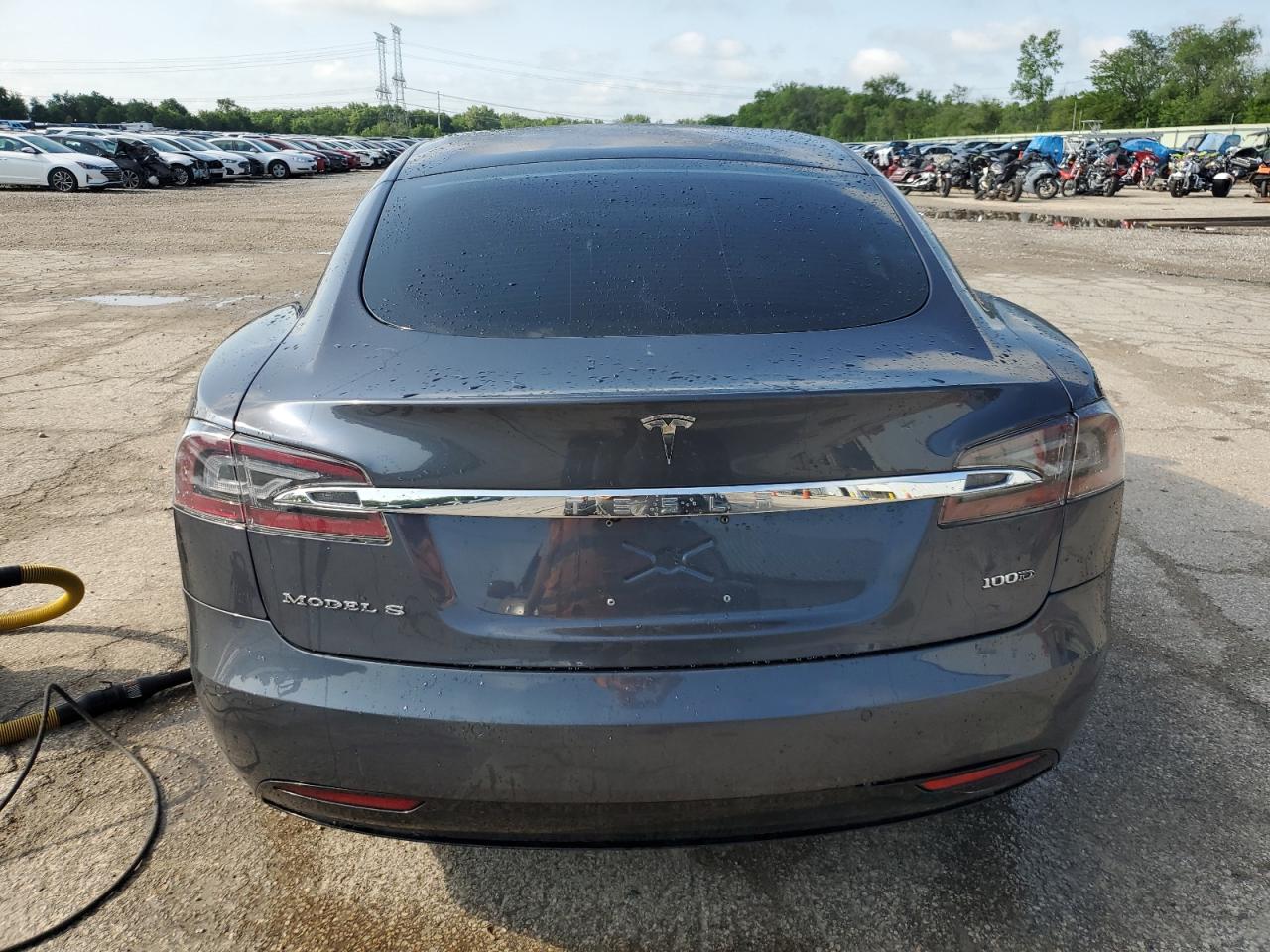 2018 Tesla Model S VIN: 5YJSA1E21JF244233 Lot: 61669925