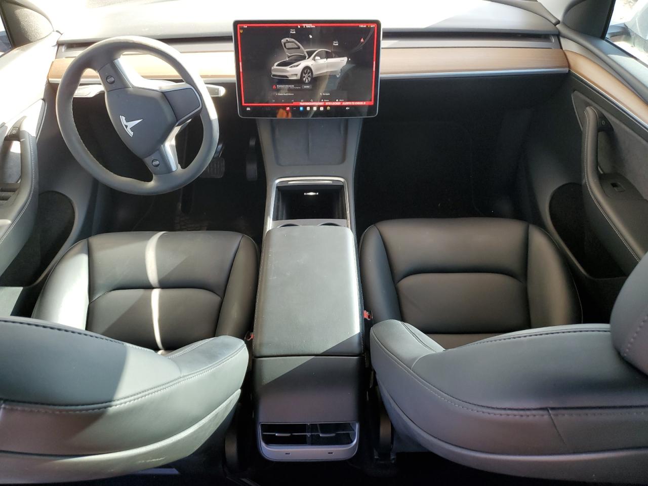 2023 Tesla Model Y VIN: 7SAYGDEEXPF646087 Lot: 62720685