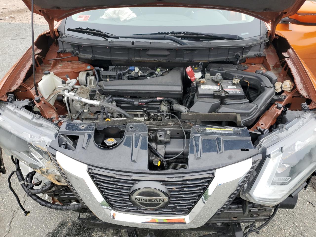 5N1AT2MV4JC713590 NISSAN ROGUE 2018