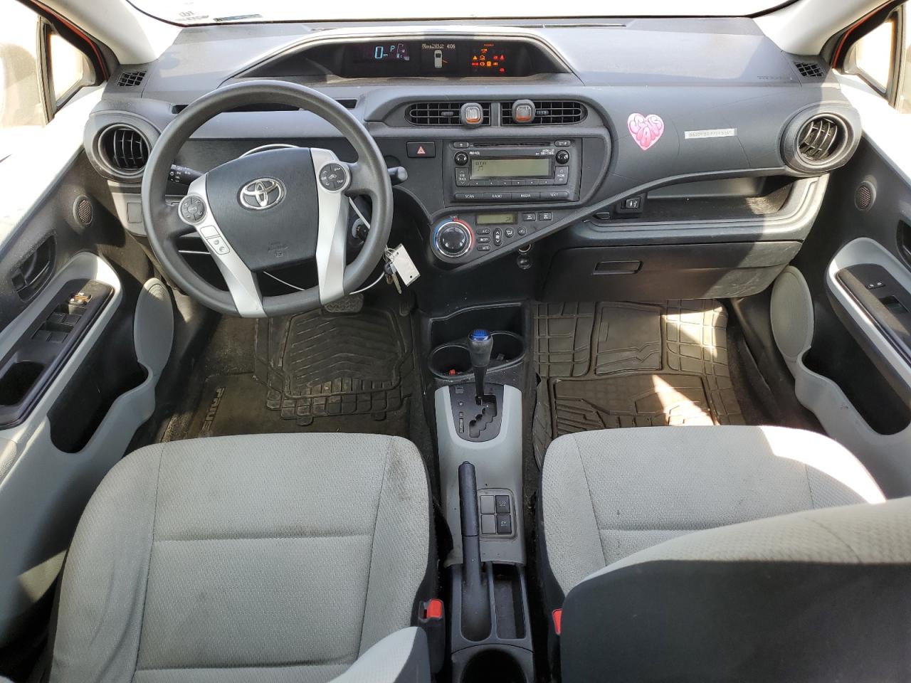 2014 Toyota Prius C VIN: JTDKDTB31E1071909 Lot: 61022085