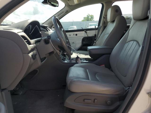 CHEVROLET TRAVERSE 2015 White