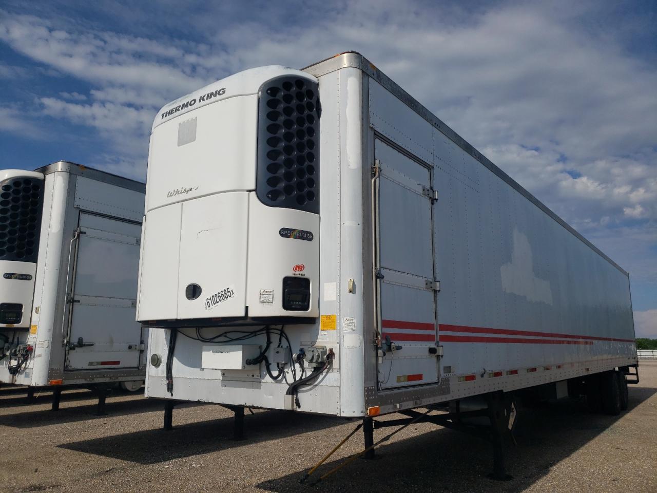 UTILITY ALL Models 2010 VIN 1UYVS2539AM833936 фото 2