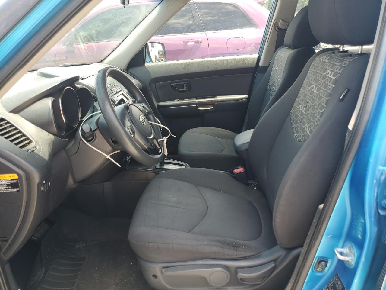 2010 Kia Soul + VIN: KNDJT2A27A7129885 Lot: 62564445