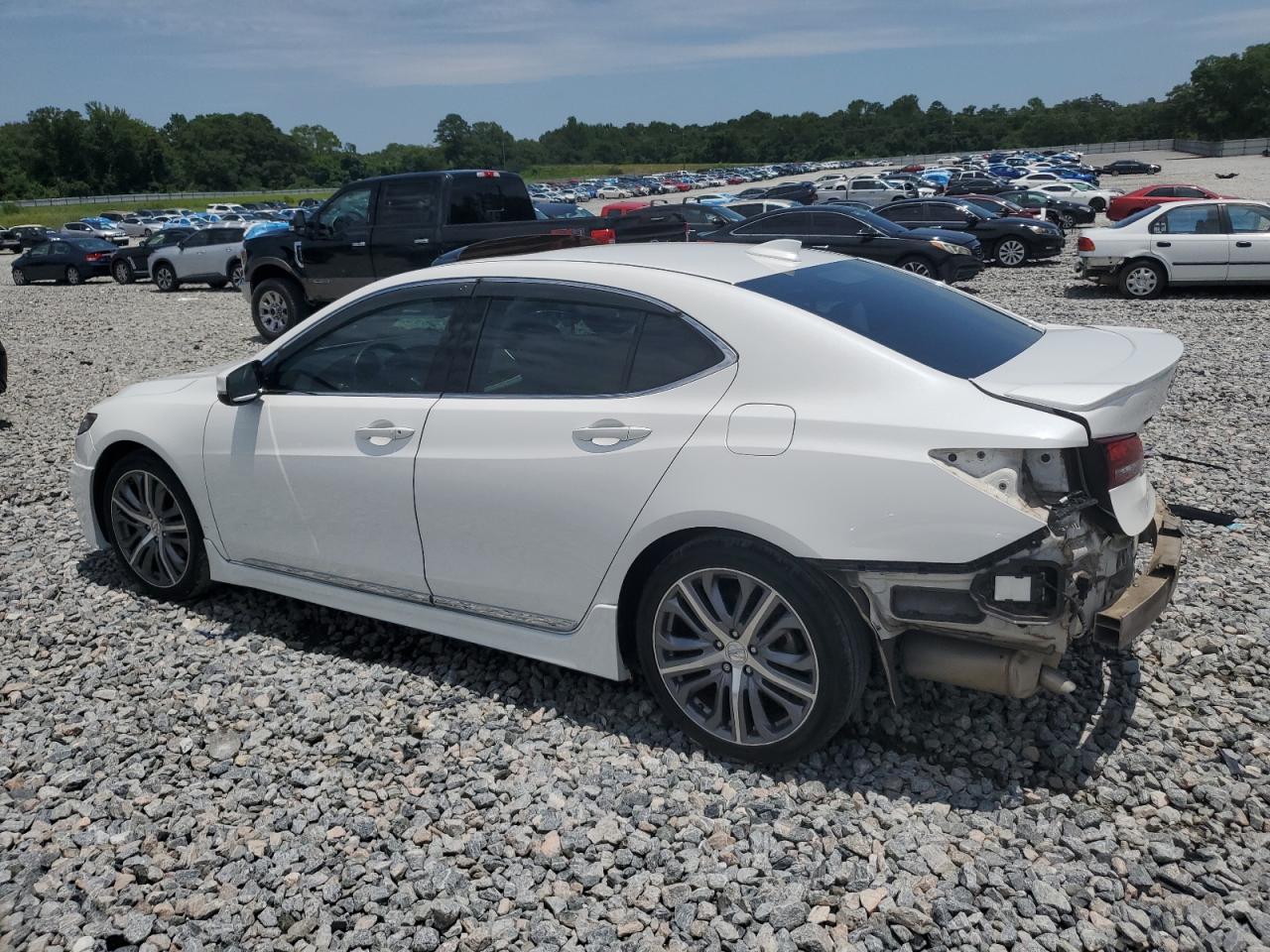 ACURA TLX 2015 VIN 19UUB2F54FA021352 zdjęcie 2