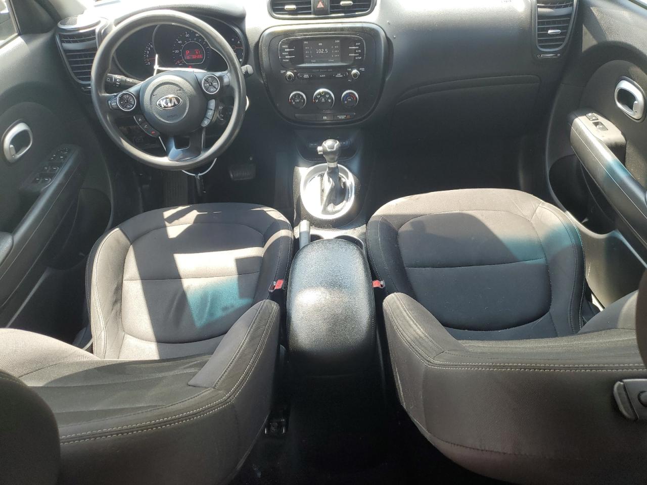 KIA SOUL 2016 VIN KNDJN2A23G7408303 zdjęcie 8