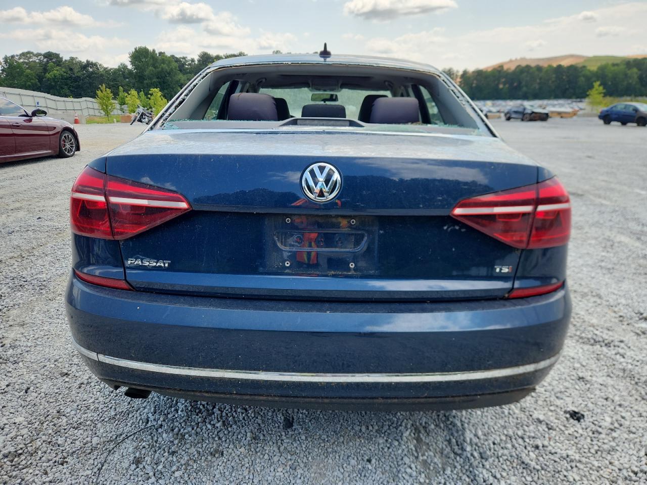 VOLKSWAGEN PASSAT 2019 VIN 1VWLA7A35KC012218 фото 6