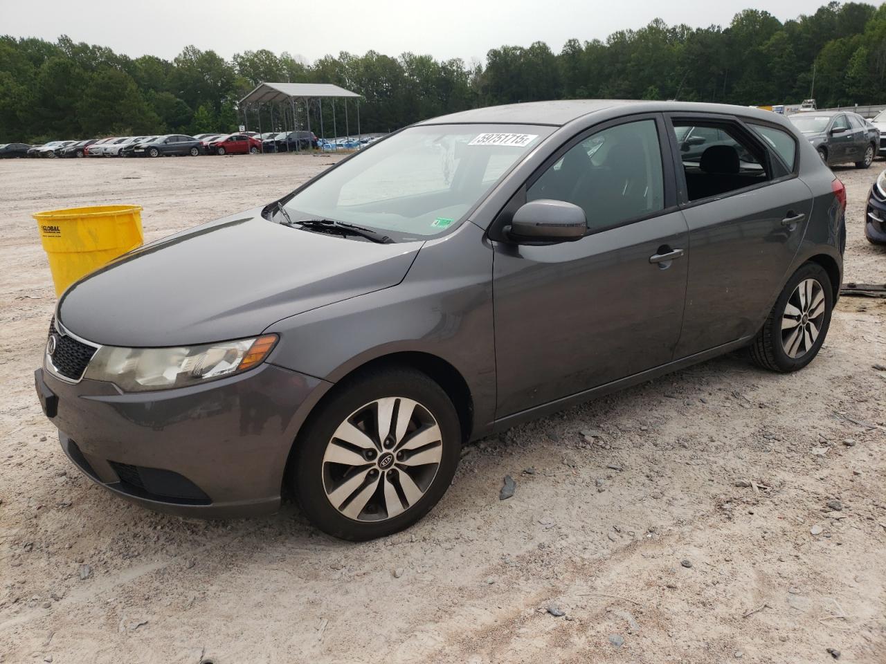 2013 Kia Forte Ex de vânzare în Charles City, VA - Vandalism