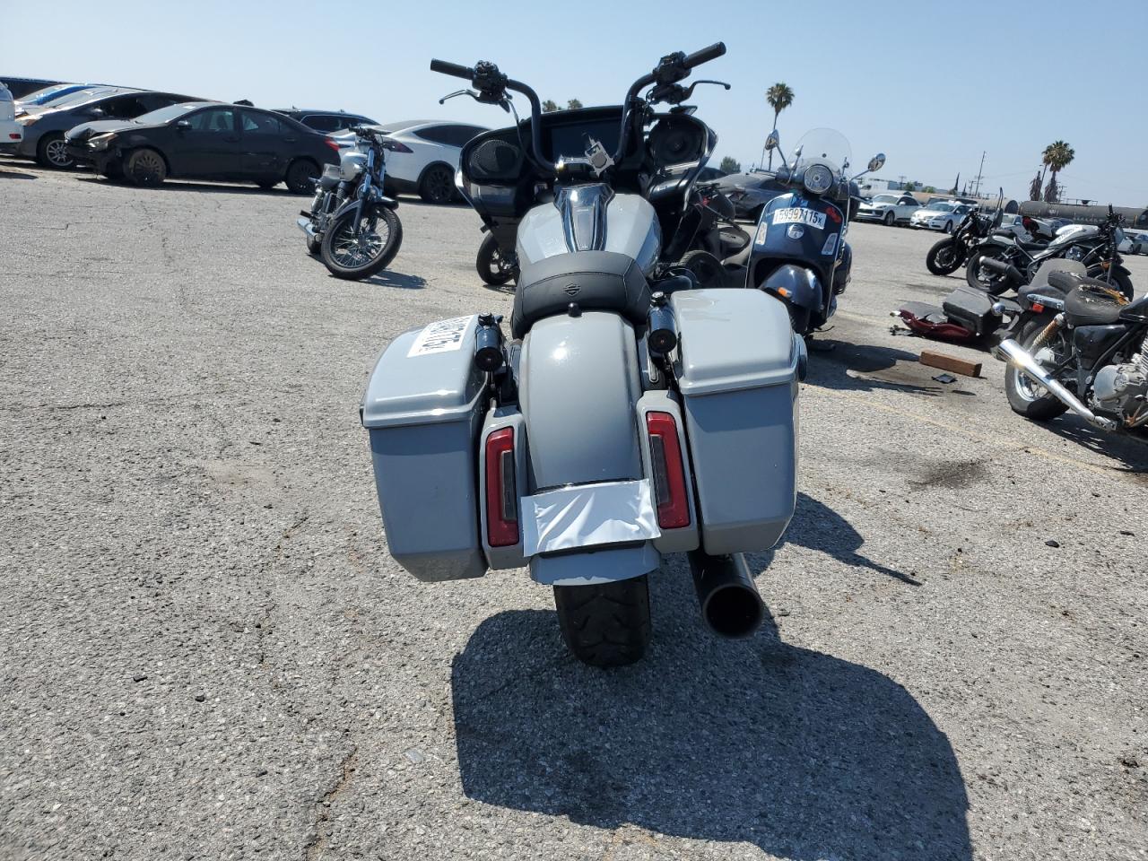 HARLEY-DAVIDSON FL 2024 VIN 1HD1KH729RB625985 zdjęcie 4