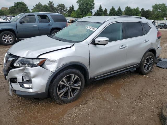  NISSAN ROGUE 2018 Серебристый