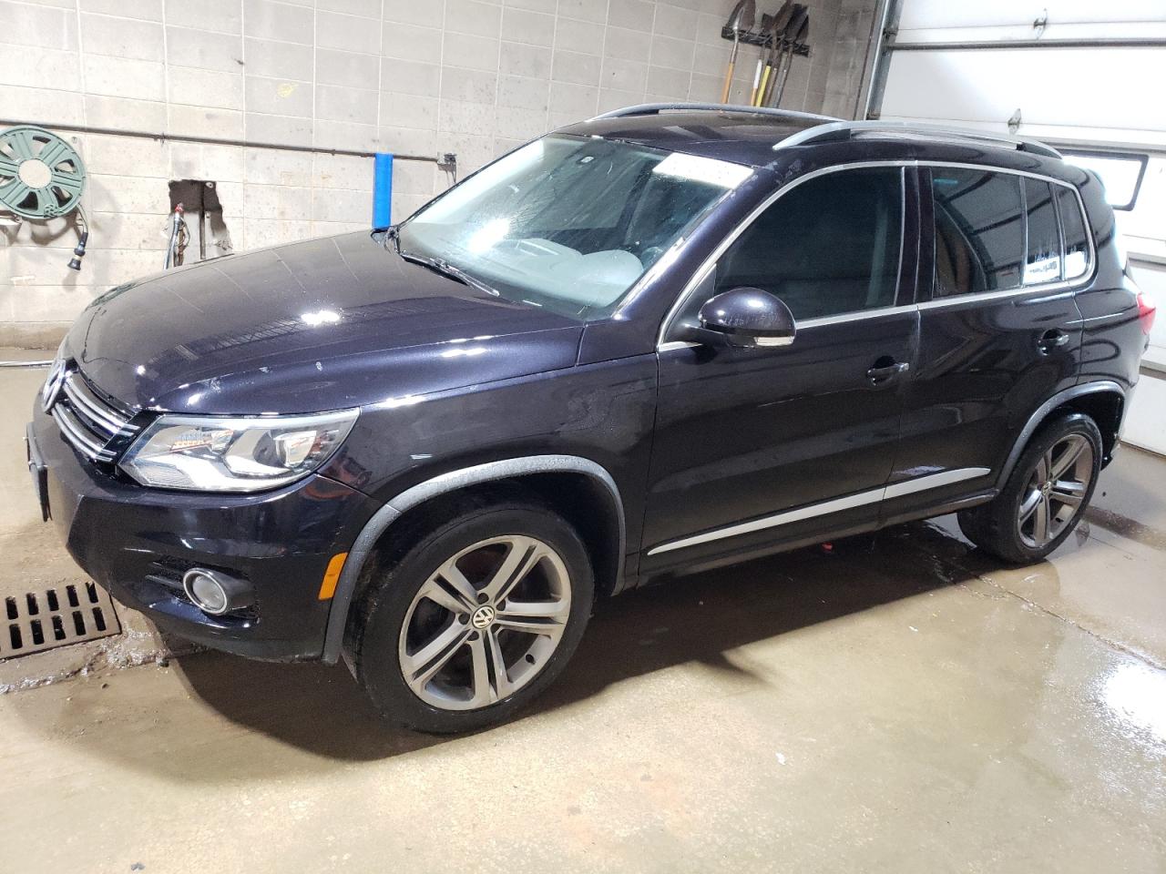 2017 Volkswagen Tiguan Sport продається в Blaine, MN - Mechanical