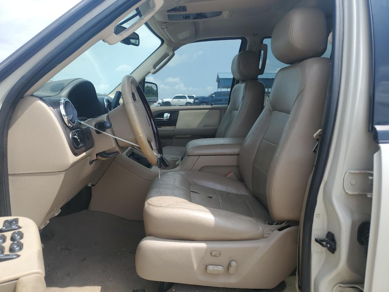 2006 Ford Expedition Limited VIN: 1FMFU19586LA03606 Lot: 61680125