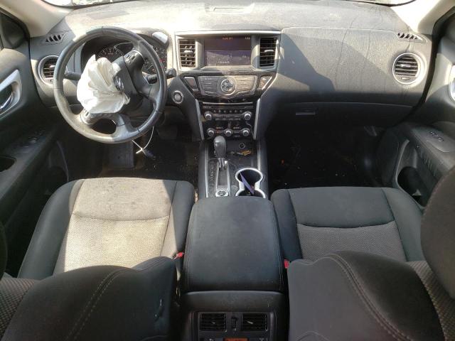  NISSAN PATHFINDER 2017 Czerwony