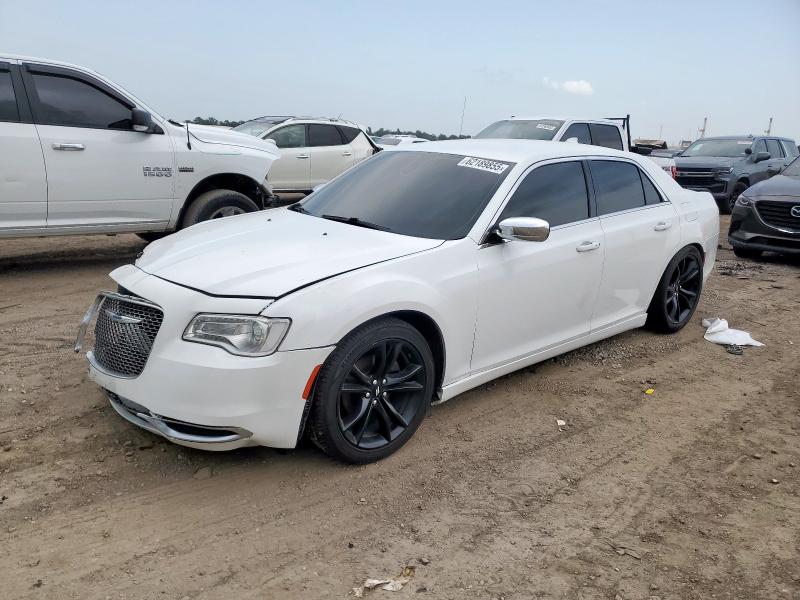  CHRYSLER 300 2018 Белы
