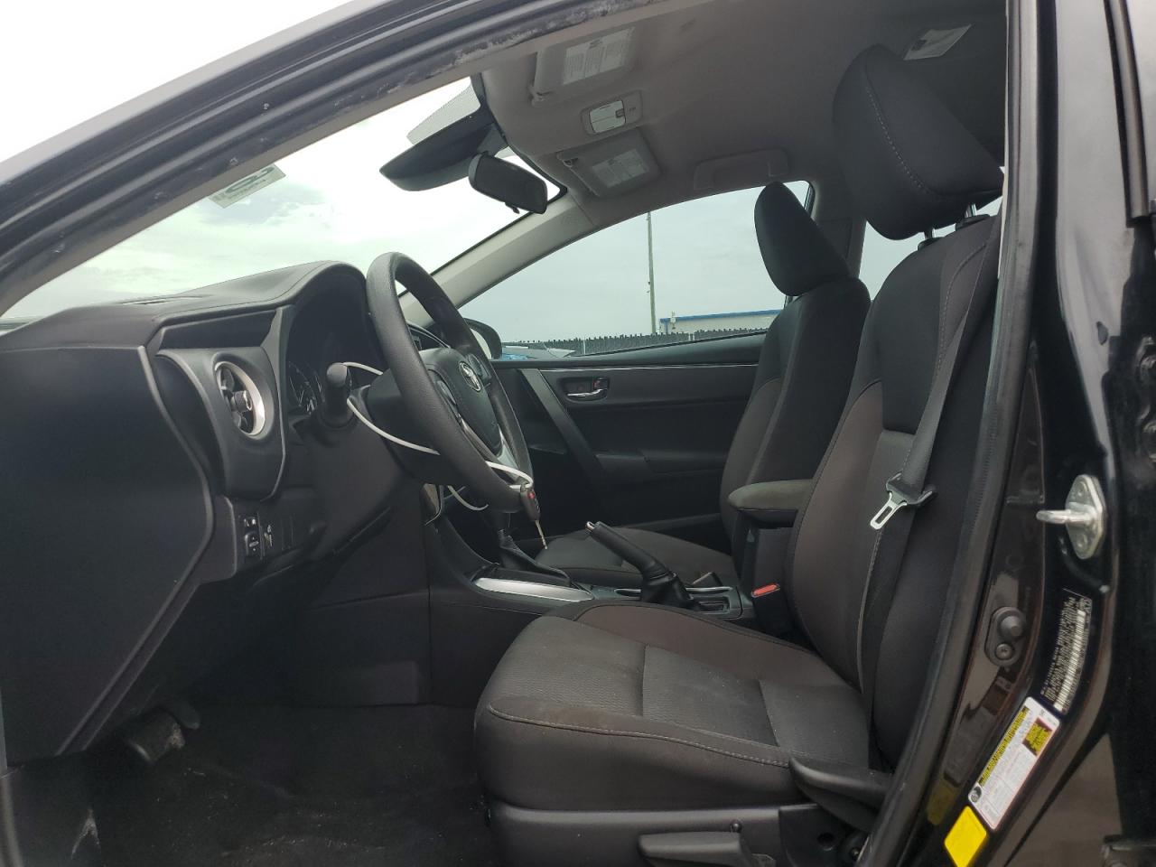 2019 Toyota Corolla L VIN: 2T1BURHE2KC207953 Lot: 62748675