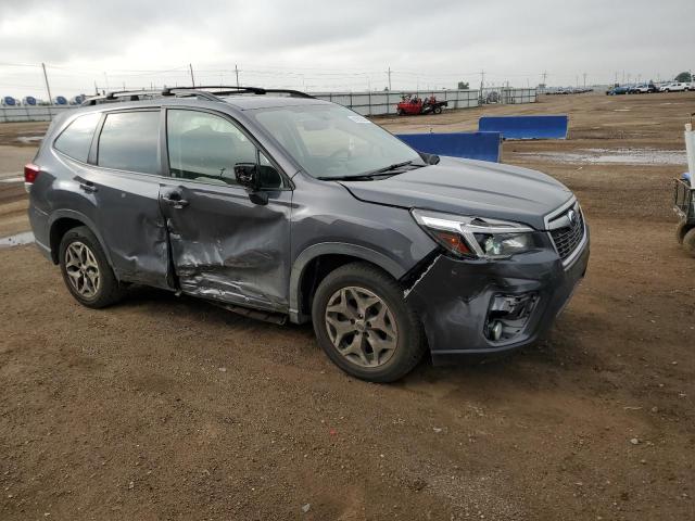  SUBARU FORESTER 2021 Серый
