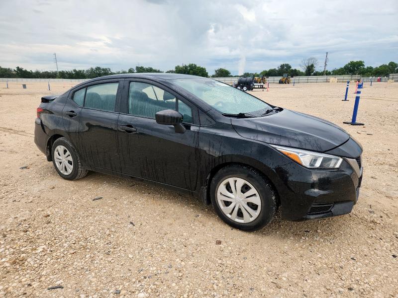  NISSAN VERSA 2020 Черный