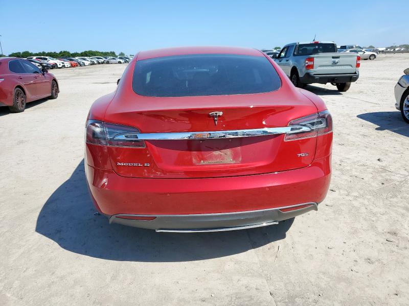  TESLA MODEL S 2015 Red