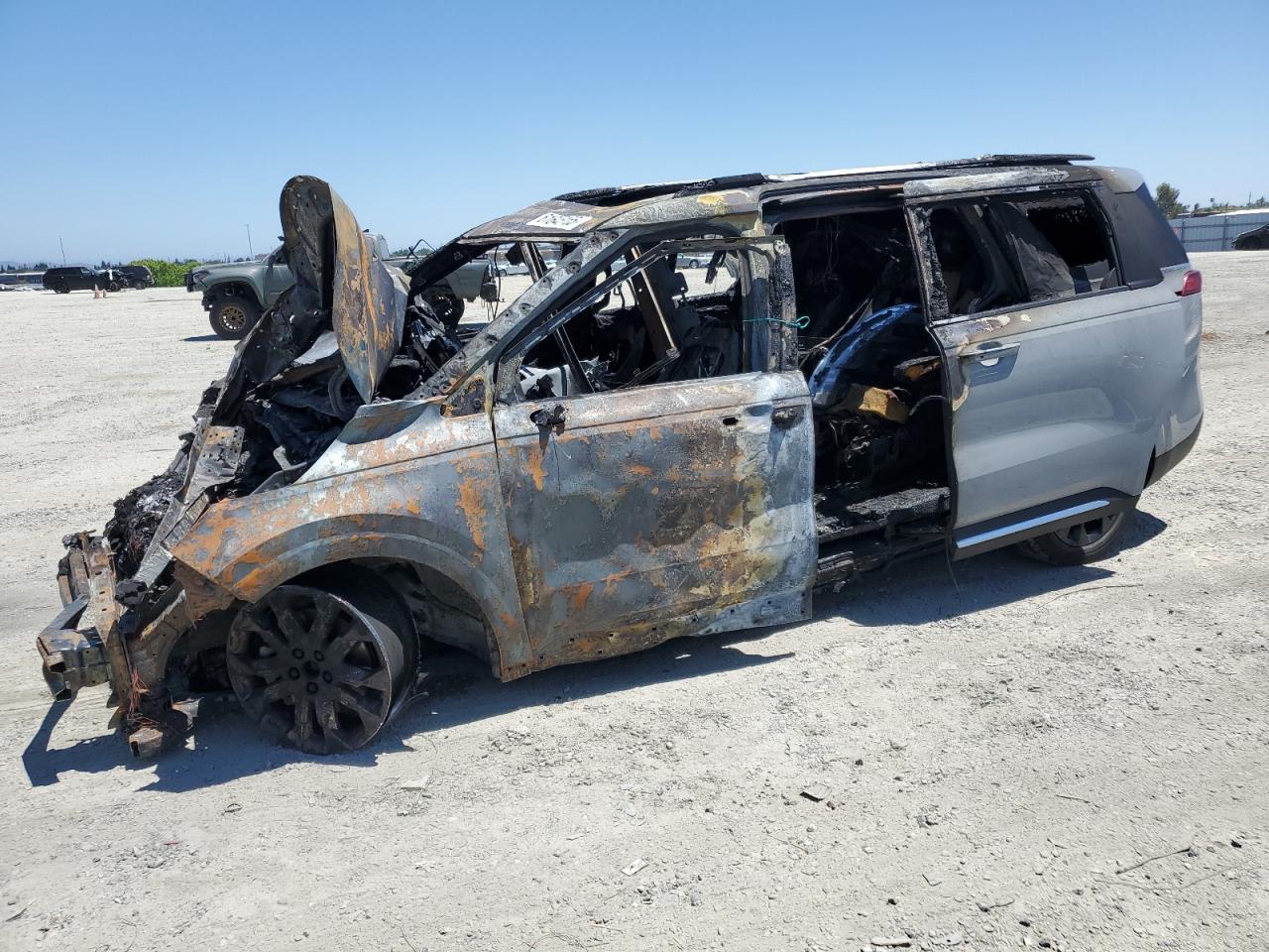 2022 Kia Carnival Sx Prestige VIN: KNDNE5H38N6136593 Lot: 61645155