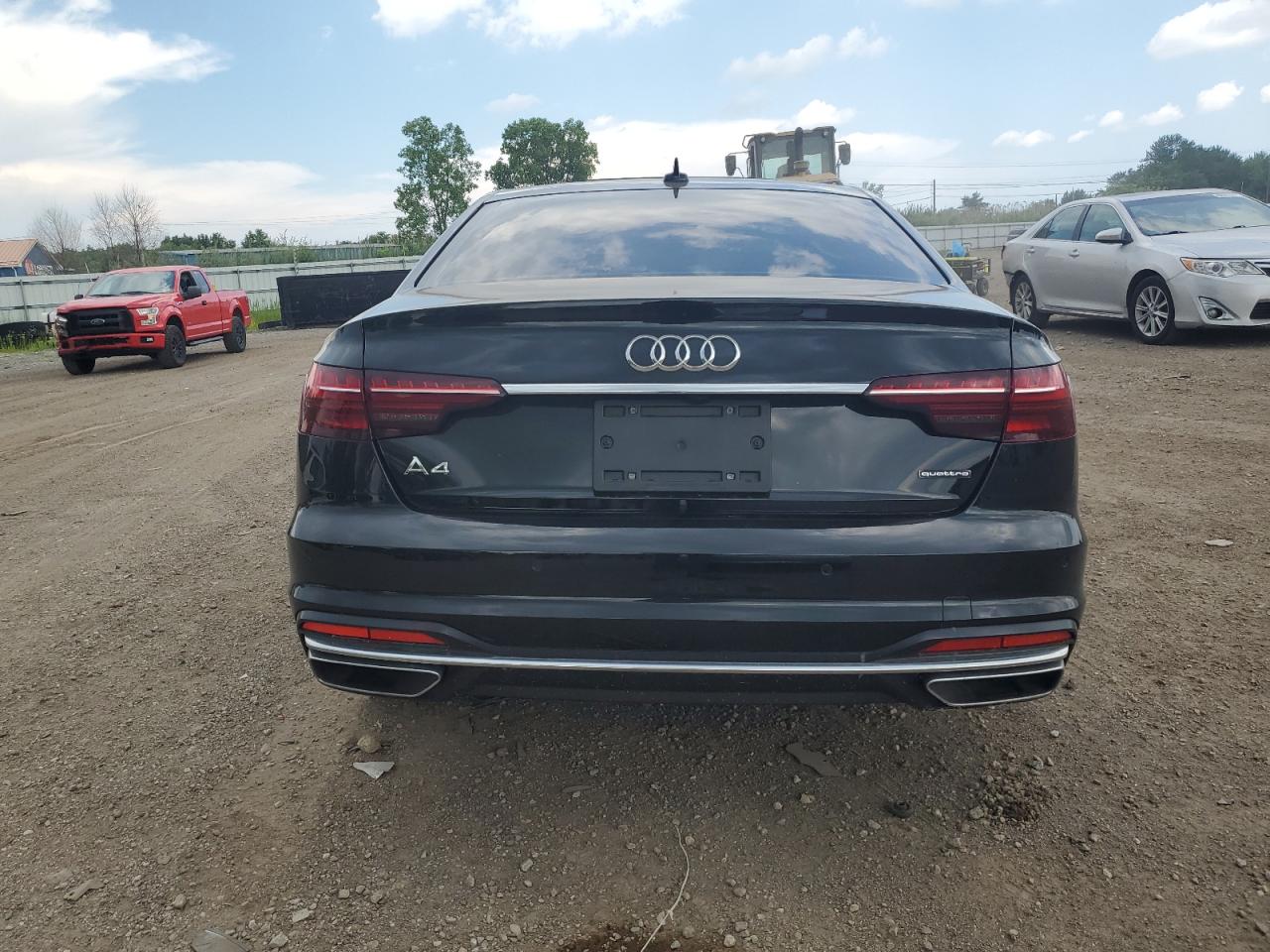 2022 Audi A4 Premium Plus 45 VIN: WAUEAAF48RN006421 Lot: 62747505