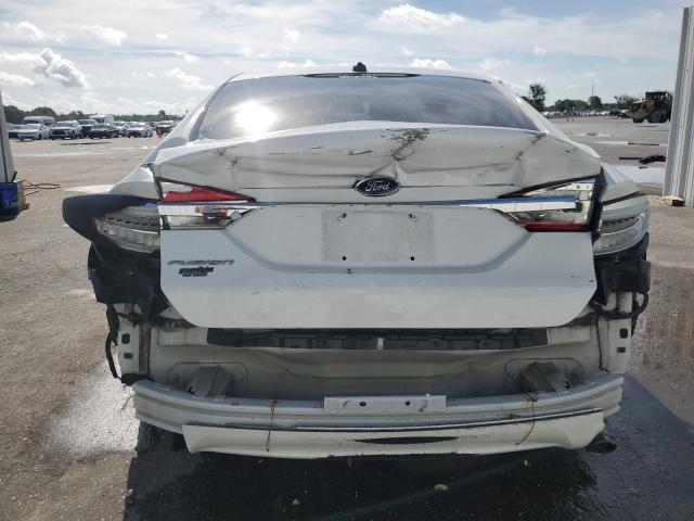Sedans FORD FUSION 2017 White