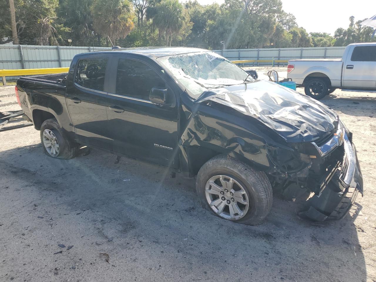 CHEVROLET COLORADO 2019 VIN 1GCGSCEN6K1303120 photo 4