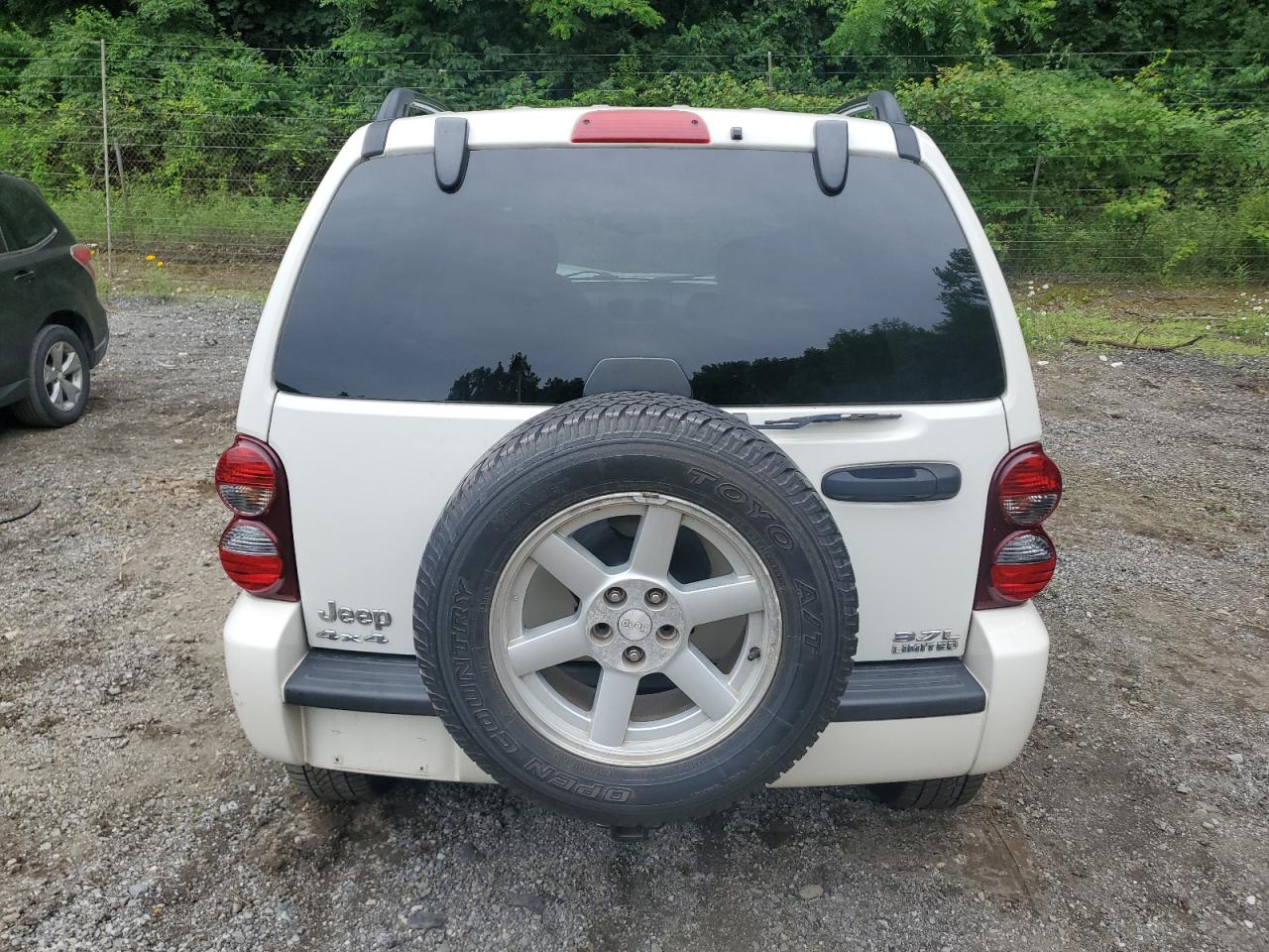 JEEP LIBERTY 2005 VIN 1J8GL58K95W626135 zdjęcie 6