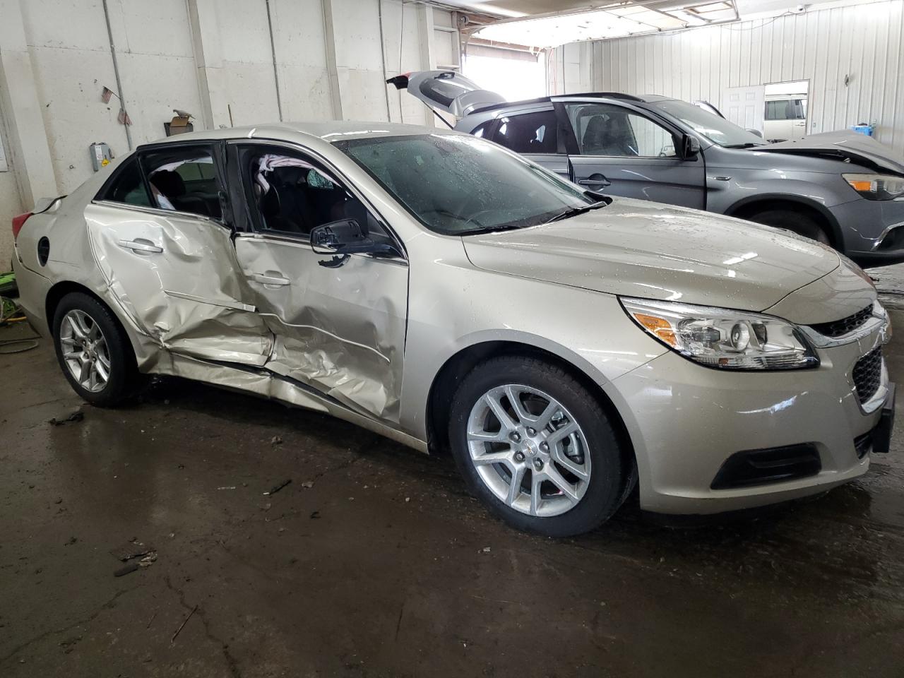 CHEVROLET MALIBU 2015 VIN 1G11C5SL7FF199367 фото 4