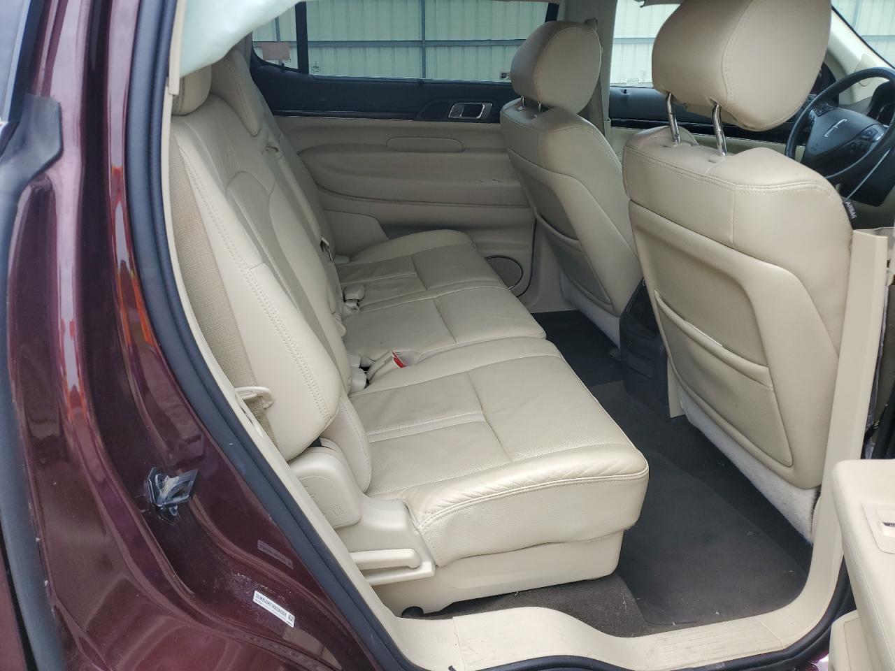 2019 Lincoln Mkt VIN: 2LMHJ5AT1KBL02324 Lot: 60821275