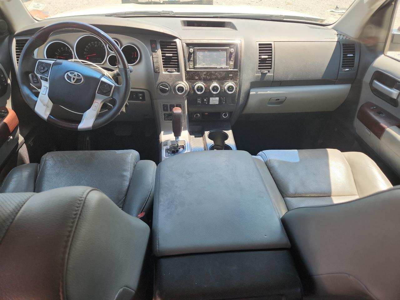2014 Toyota Sequoia Platinum VIN: 5TDDW5G13ES097792 Lot: 62825405