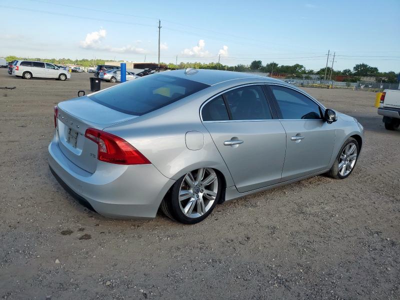  VOLVO S60 2012 Silver