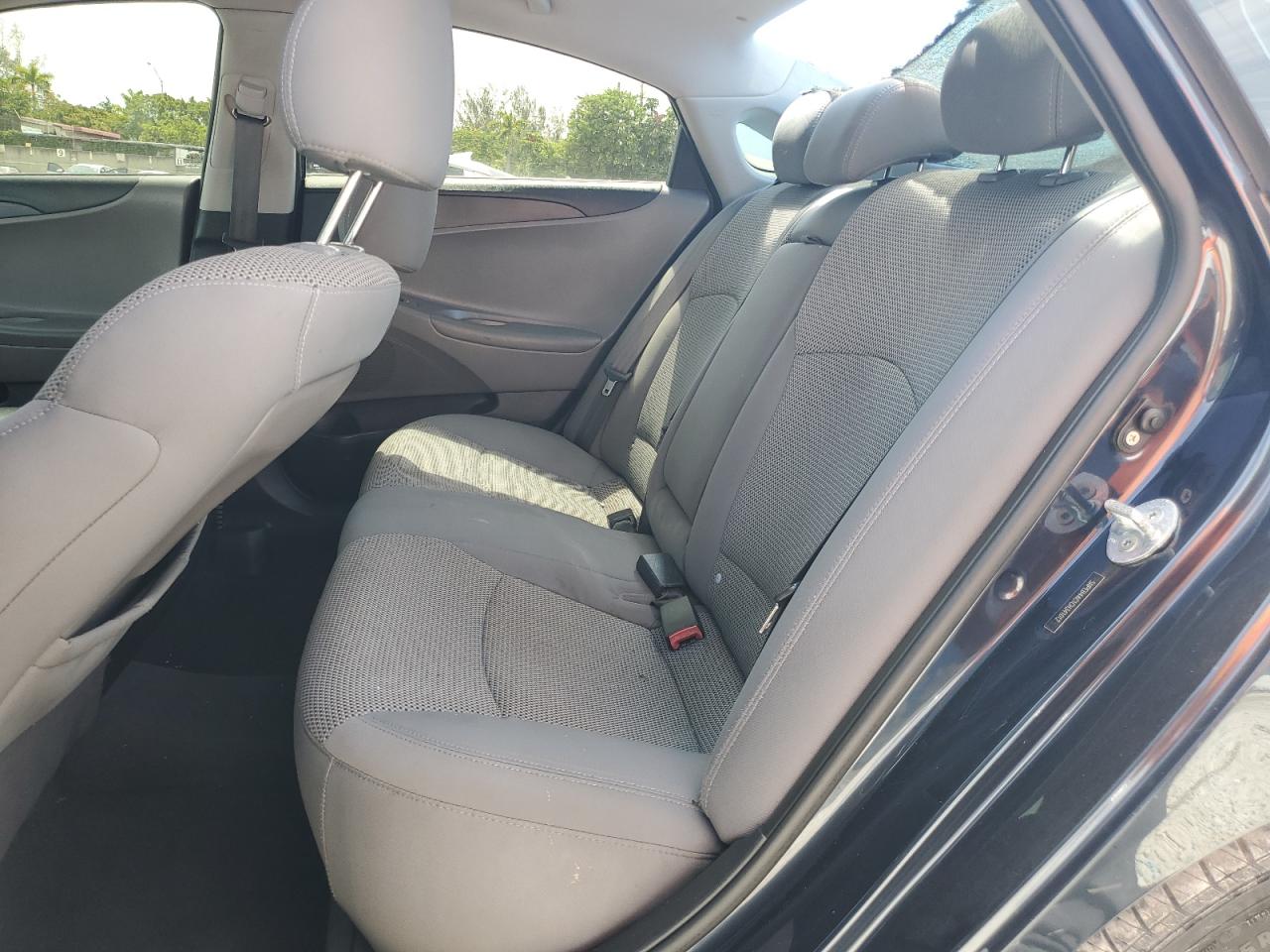 HYUNDAI SONATA 2012 VIN 5NPEB4AC1CH341012 фото 10