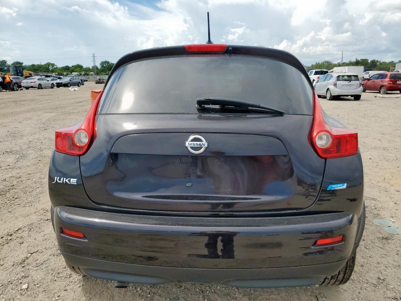 2014 Nissan Juke S VIN: JN8AF5MR8ET353024 Lot: 63294455