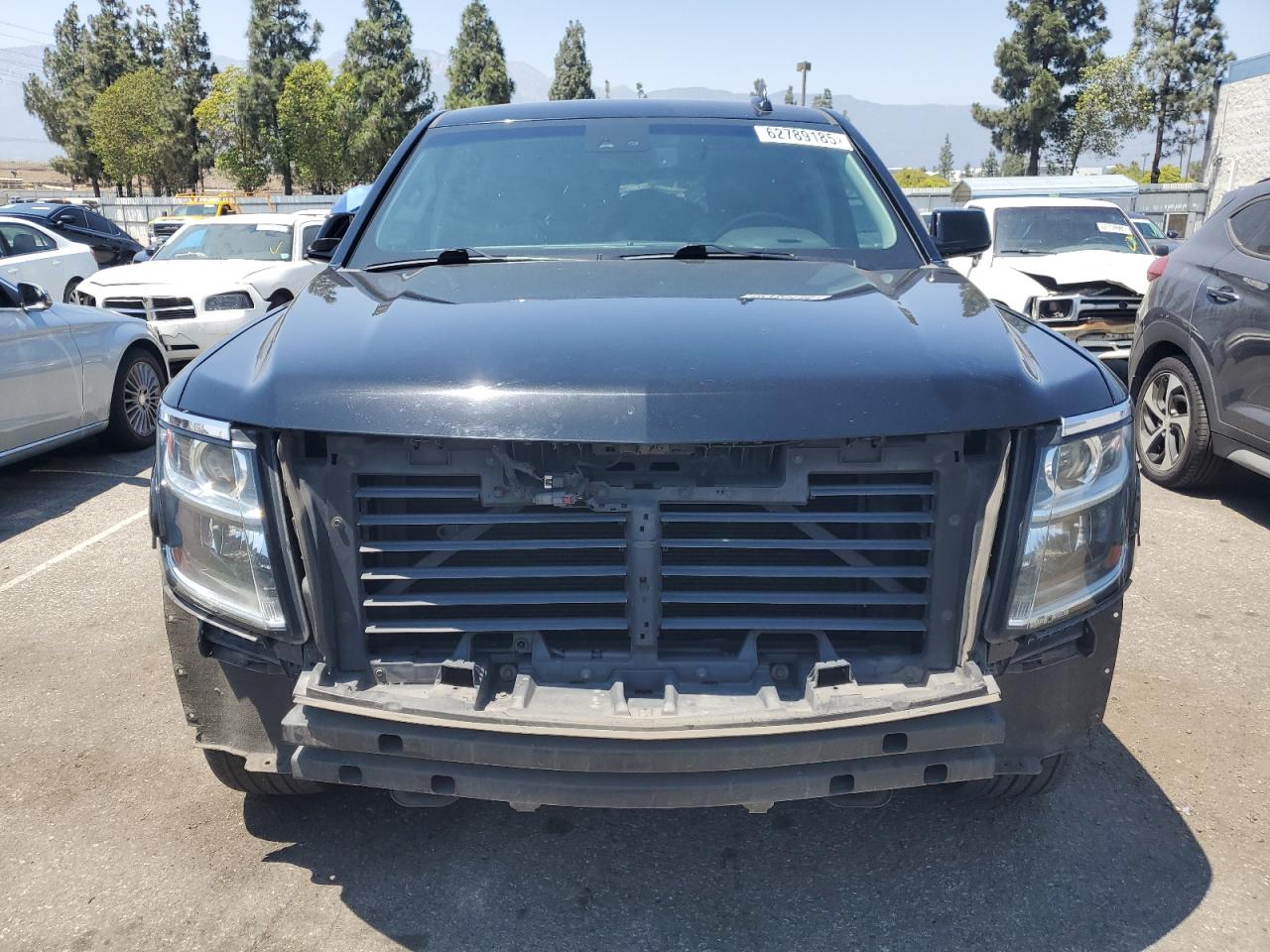 CHEVROLET SUBURBAN 2018 VIN 1GNSCHKC2JR268767 zdjęcie 5
