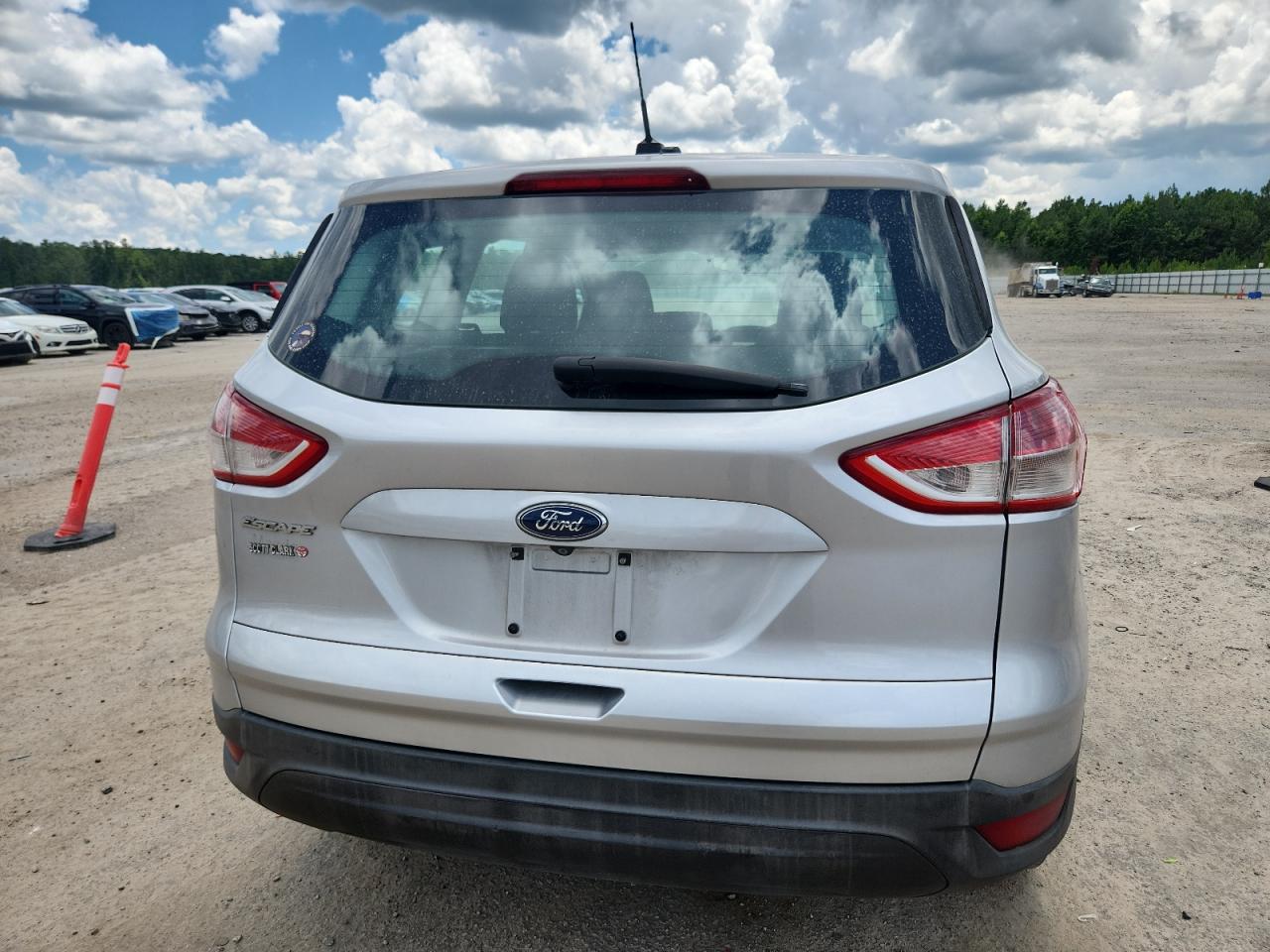 2015 Ford Escape S VIN: 1FMCU0F70FUA74229 Lot: 62665605