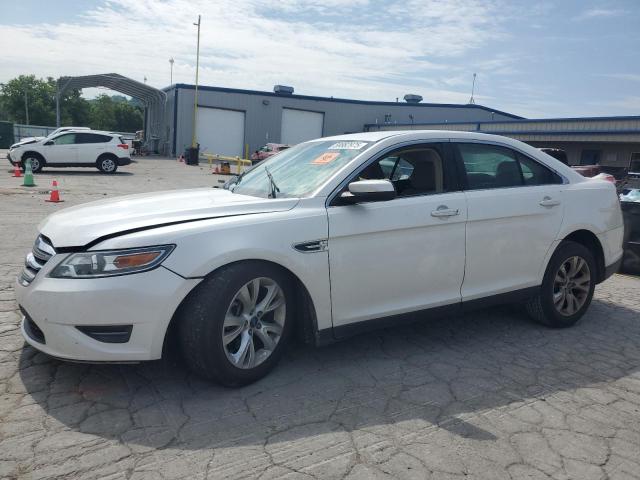 Sedans FORD TAURUS 2012 Biały
