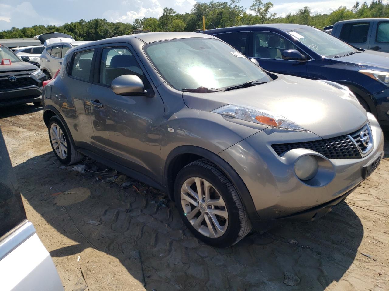 NISSAN JUKE 2014 VIN JN8AF5MVXET363843 photo 4
