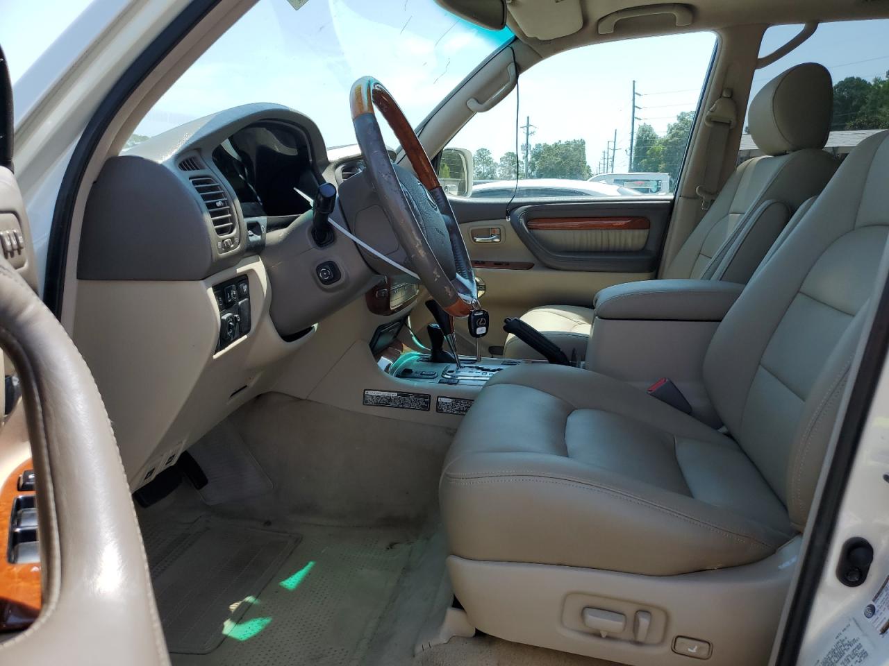2004 Lexus Lx 470 VIN: JTJHT00W443535946 Lot: 61731325