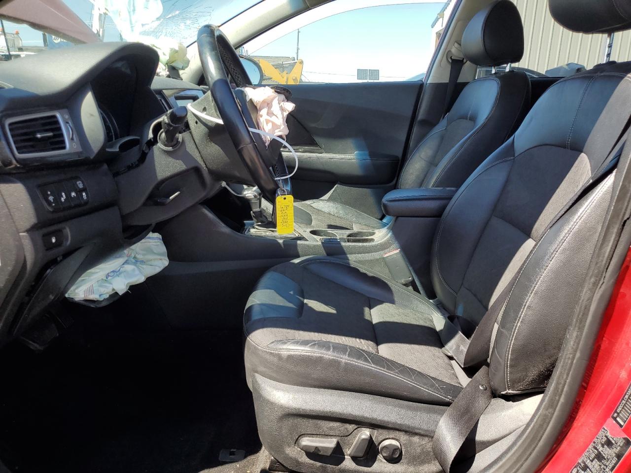 2019 Kia Niro Ex VIN: KNDCC3LC9K5302825 Lot: 63123105