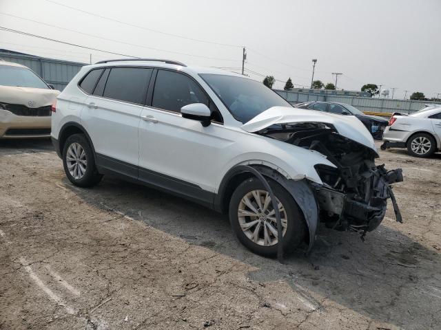  VOLKSWAGEN TIGUAN 2018 Белы