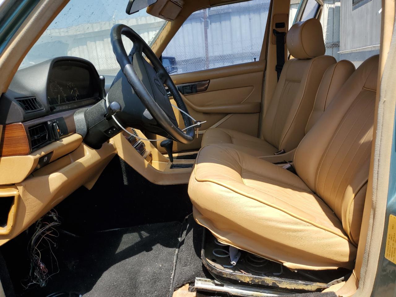 1987 Mercedes-Benz 420 Sel VIN: WDBCA35D9HA333938 Lot: 60694405