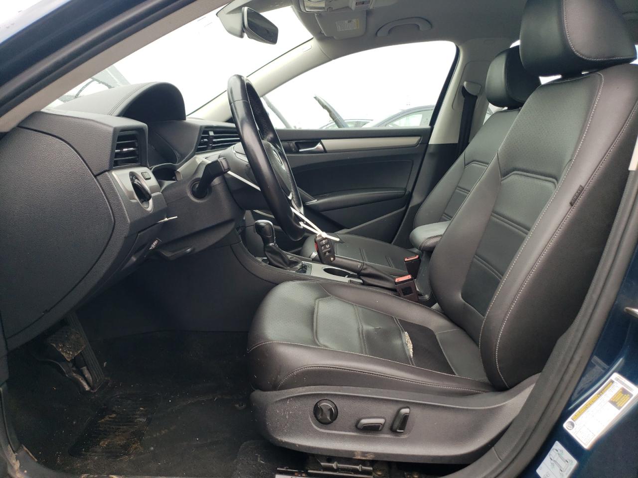 2020 Volkswagen Passat Se VIN: 1VWSA7A35LC010157 Lot: 60908405