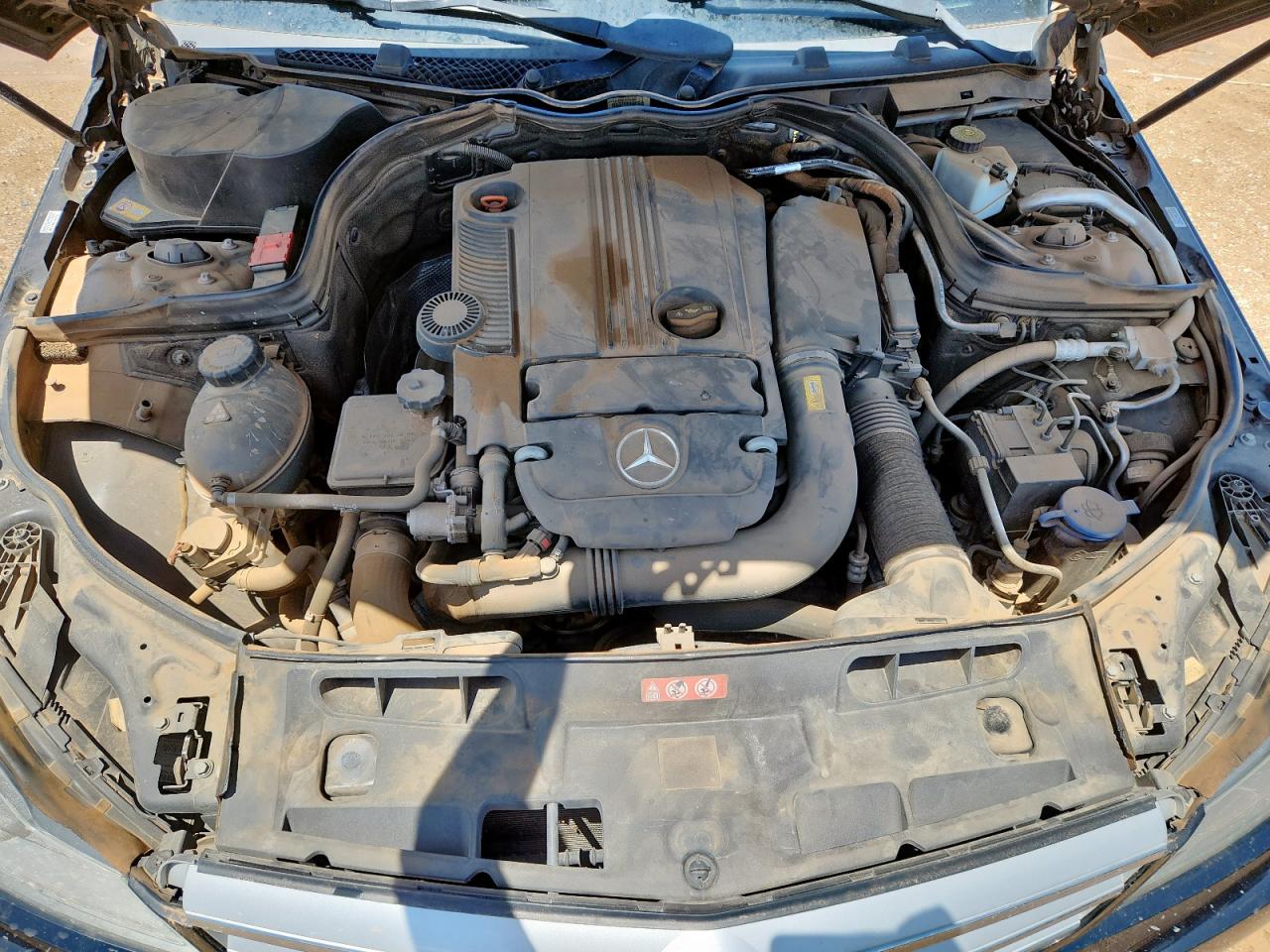 2013 Mercedes-Benz C 250 VIN: WDDGF4HB8DF949637 Lot: 62544845
