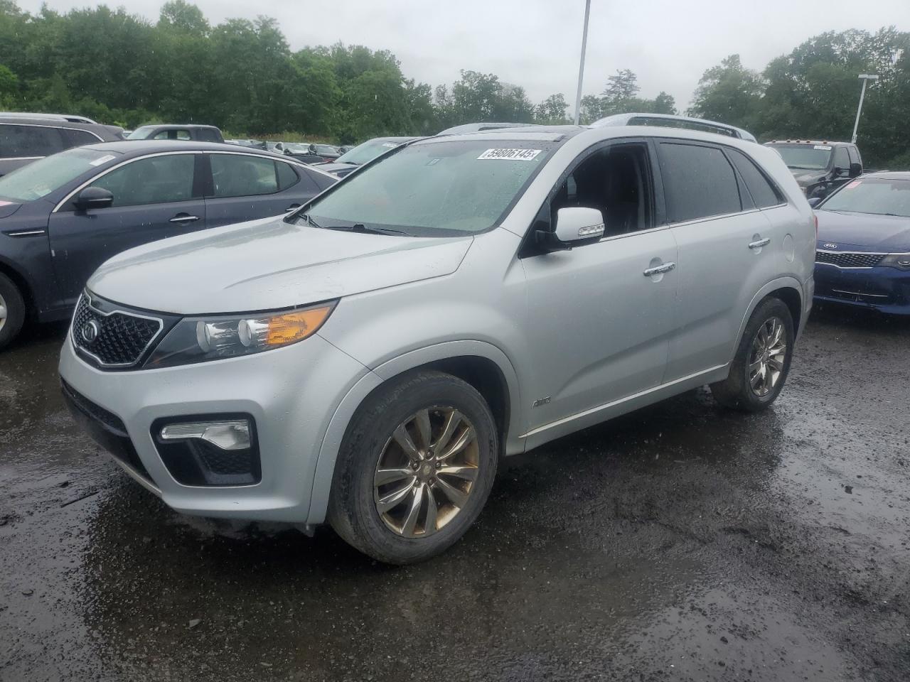 2013 Kia Sorento Sx na sprzedaż w East Granby, CT - Minor Dent/Scratches