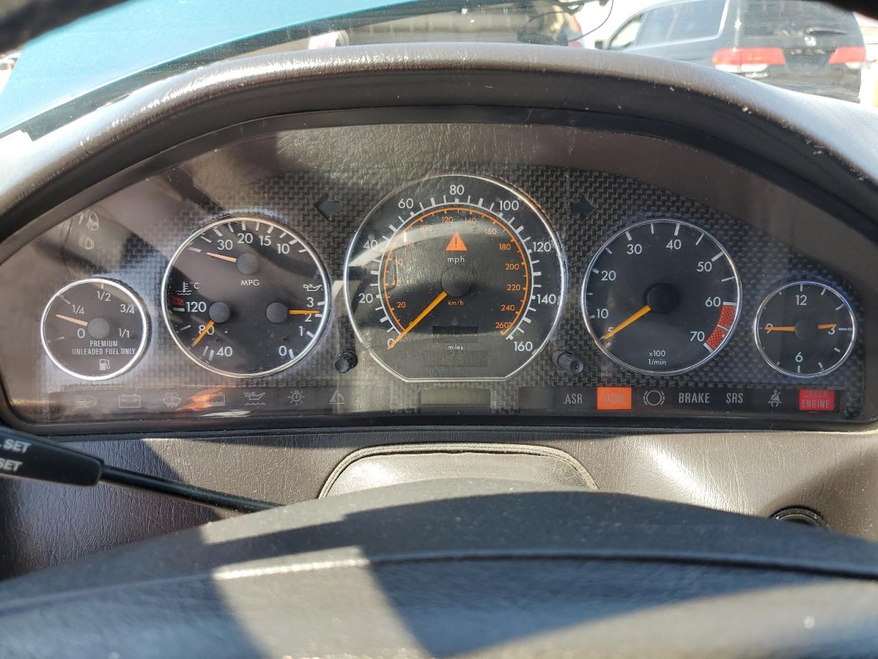 1994 Mercedes-Benz Sl 500 VIN: WDBFA67E3RF103255 Lot: 63043465