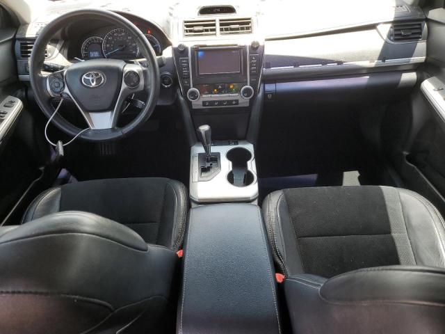  TOYOTA CAMRY 2013 Biały