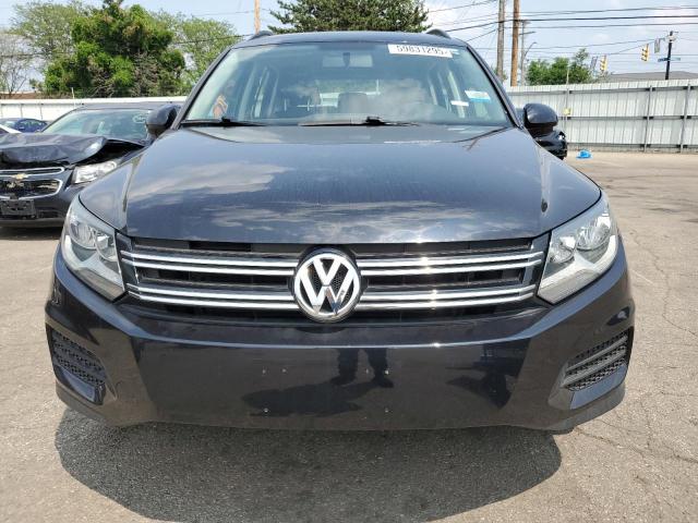 Паркетники VOLKSWAGEN TIGUAN 2017 Чорний