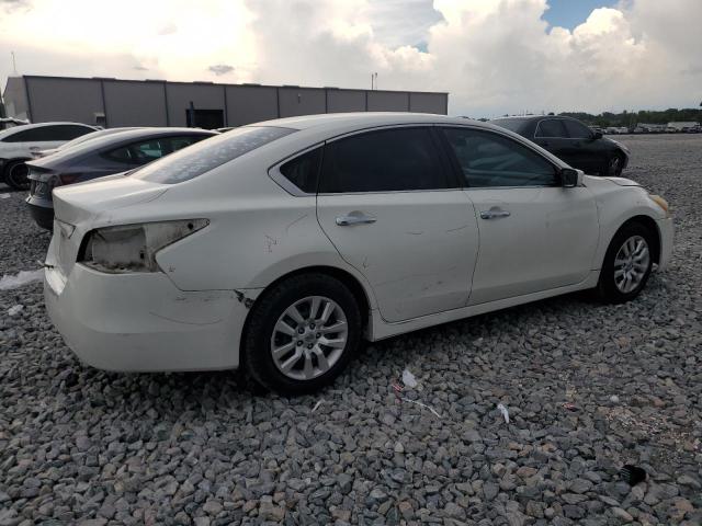 Sedans NISSAN ALTIMA 2013 Biały