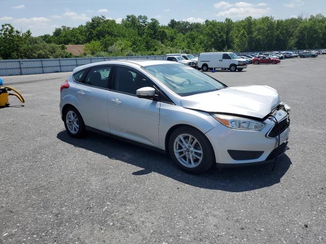 Hatchbacks FORD FOCUS 2015 Srebrny