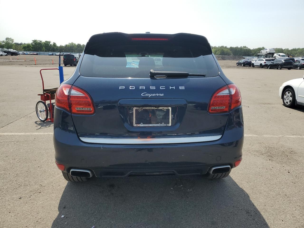 2012 Porsche Cayenne VIN: WP1AA2A25CLA12787 Lot: 61914695
